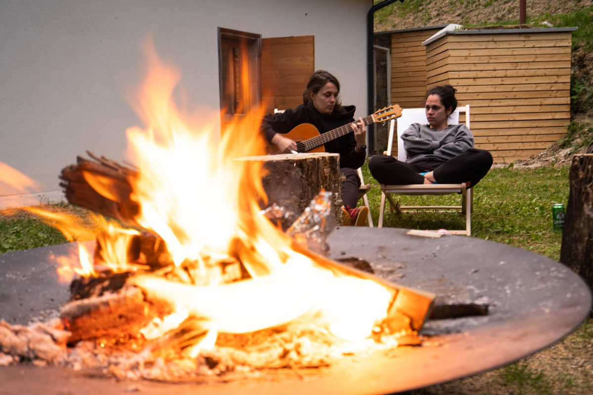 Levo-desno_1/nika-nusa