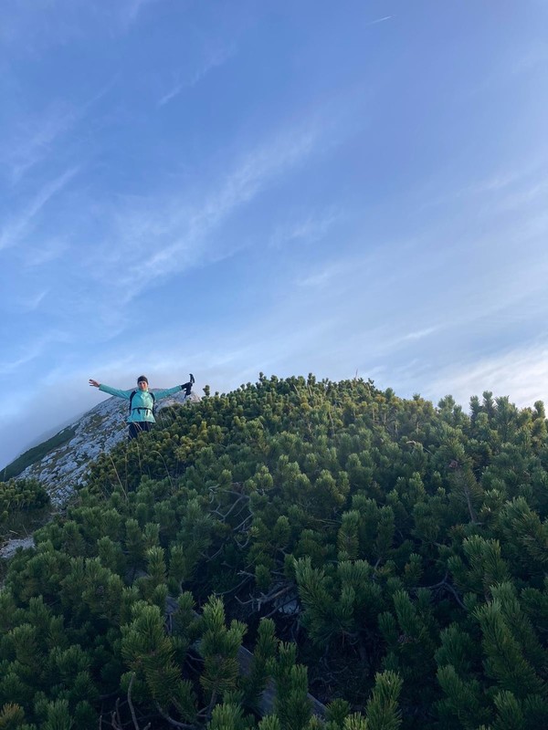 hiking-to-zabiski-kuk-and-vogel/789e992c-79ba-45b8-bcd9-63002fc10efe